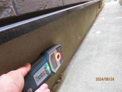 立上りの基礎の鉄筋の有無を確認